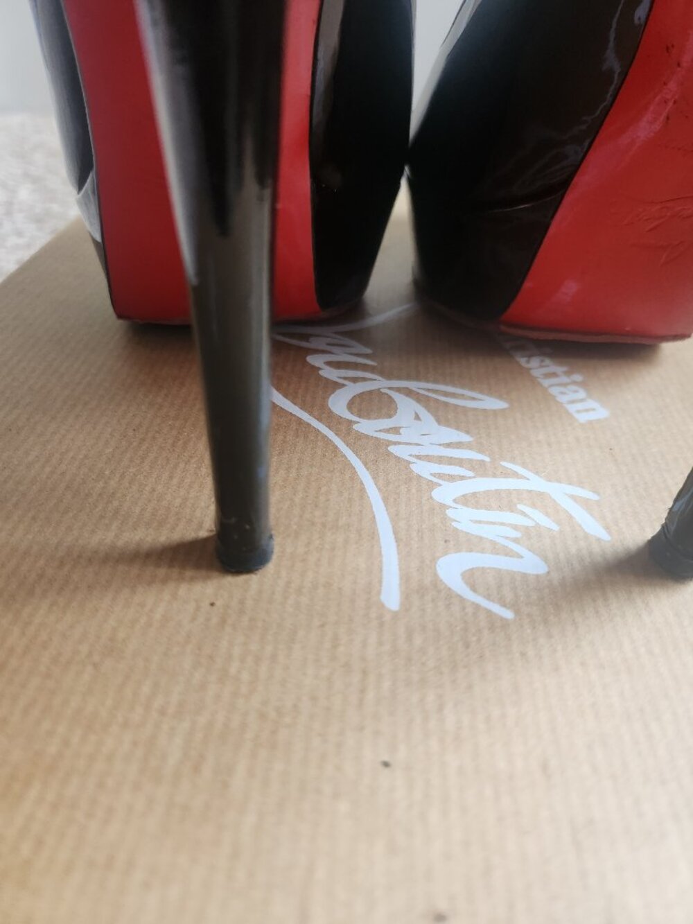 Christian Louboutin Bianca 140 Black Patent Pumps EU 38 Red Sole w/ Box - Picture 6 of 11